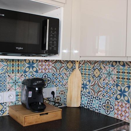 Appartement Elegant Et Lumineux Romainville Luaran gambar