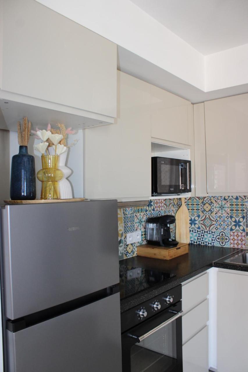 Appartement Elegant Et Lumineux Romainville Luaran gambar
