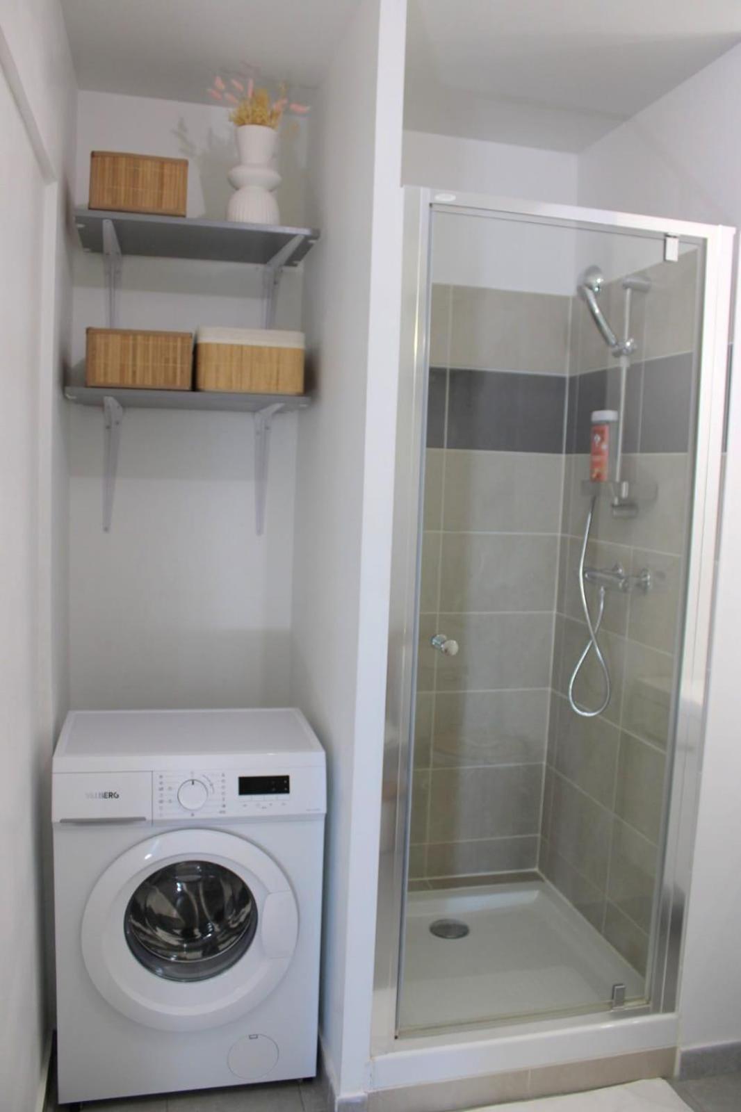 Appartement Elegant Et Lumineux Romainville Luaran gambar