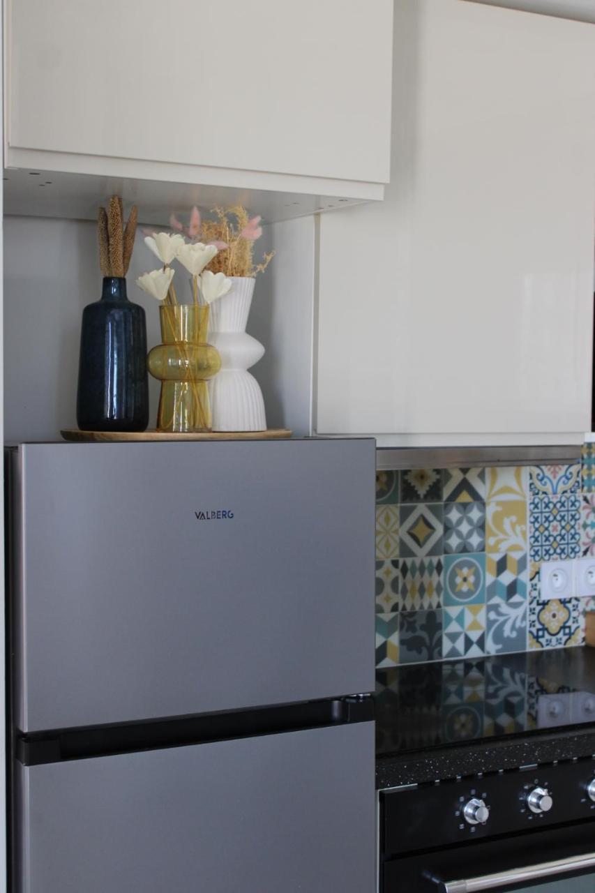Appartement Elegant Et Lumineux Romainville Luaran gambar