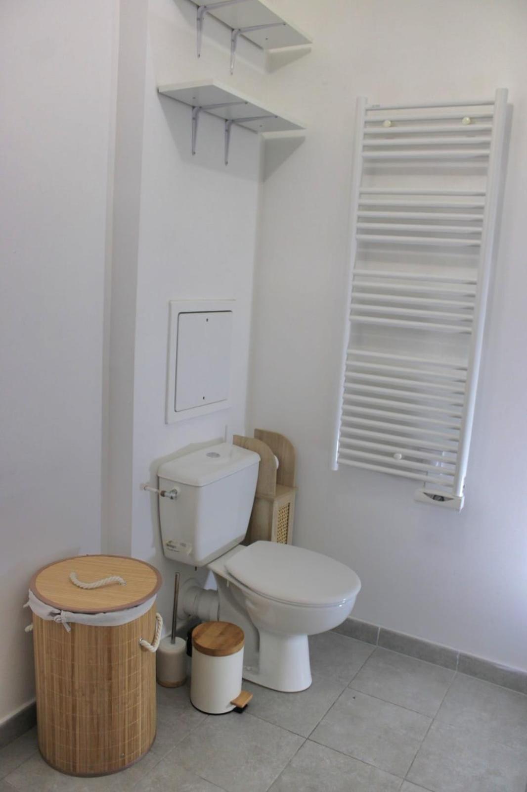 Appartement Elegant Et Lumineux Romainville Luaran gambar