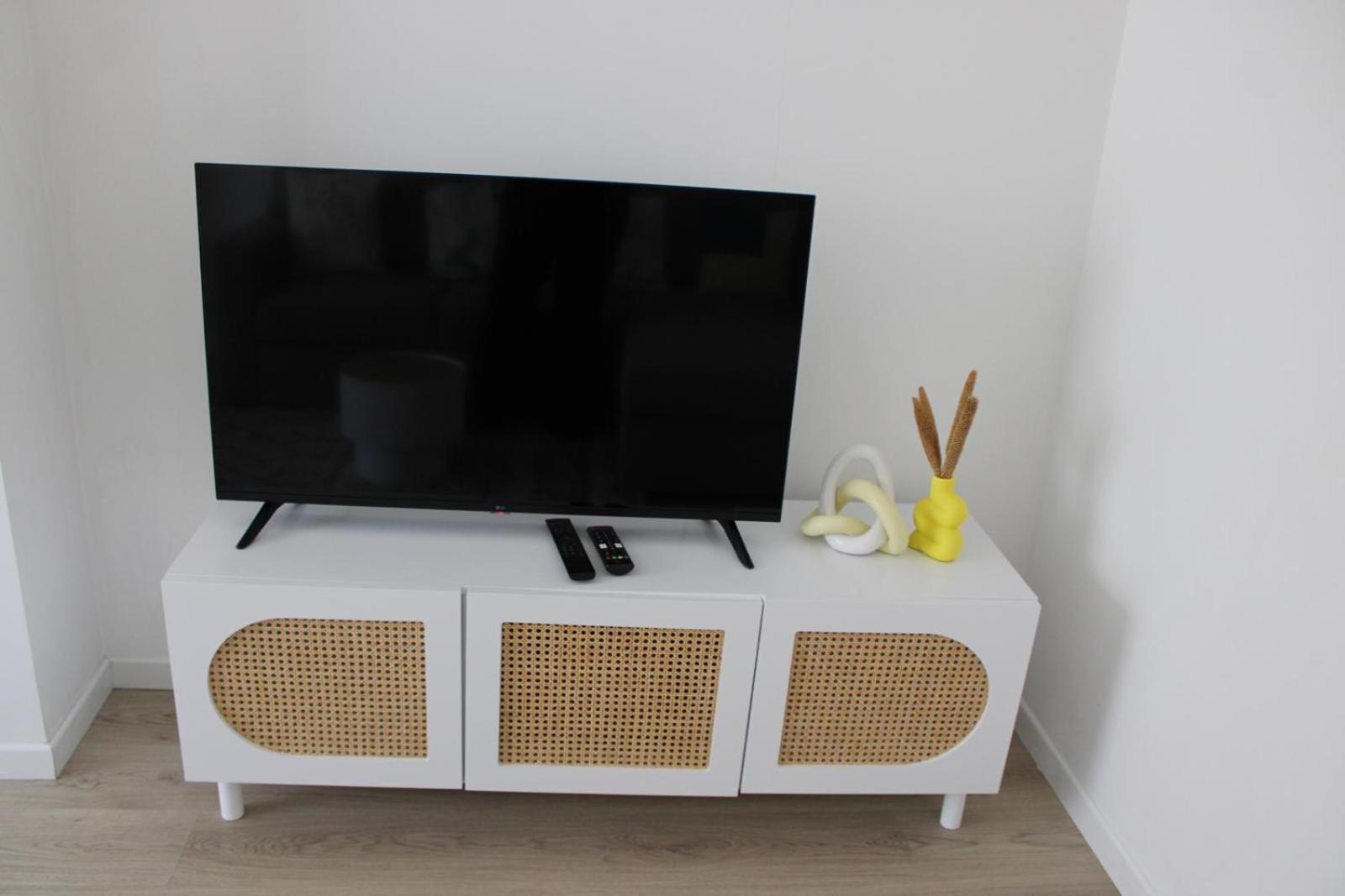 Appartement Elegant Et Lumineux Romainville Luaran gambar